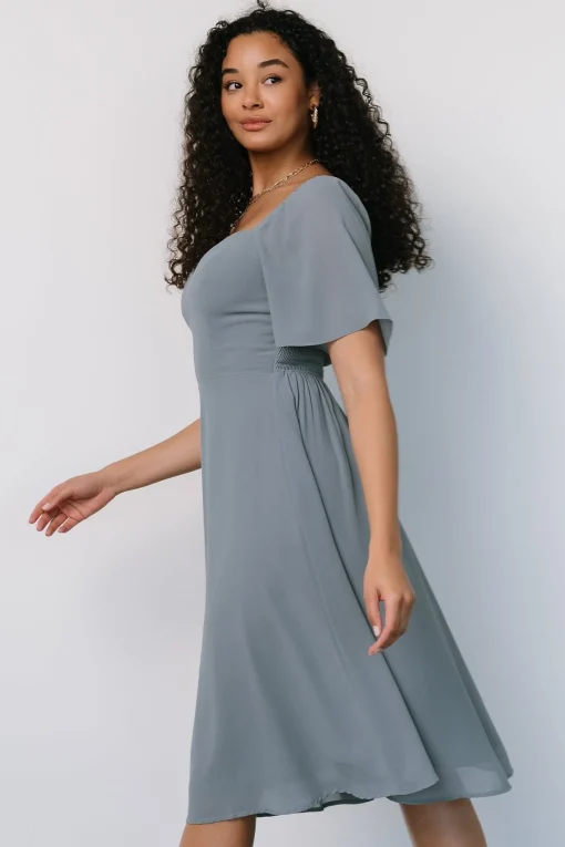Shop Colette Sweetheart Midi Dress | midi dresses | WEDDING SUITE