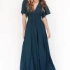 Best Verona Smocked Maxi Dress | WINTER ESSENTIALS